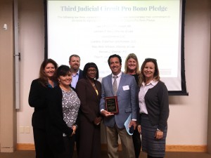 Simmons Hanly Conroy employees accepted the Pro Bono Firm of the Year award while at the Third Judicial Circuit Celebrate Pro Bono Luncheon on Oct.25 in Edwardsville, Illinois. Pictured left to right: Kristi Dunnagan and Shara Fisher, attorney John Barnerd, Stephanie Elliot, attorneys Ted Gianaris and Amy Garrett and Jo Anna Pollock. 