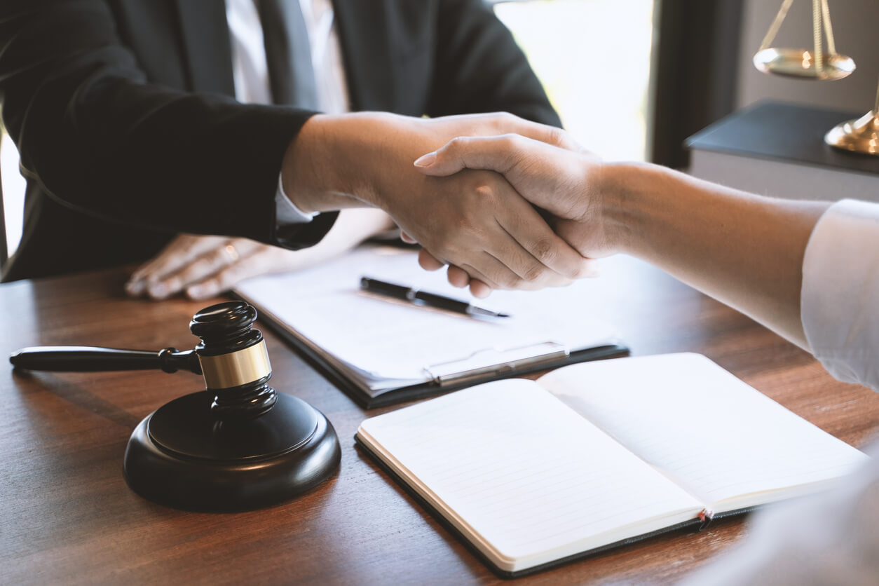 Filing a Mesothelioma Lawsuit  background image