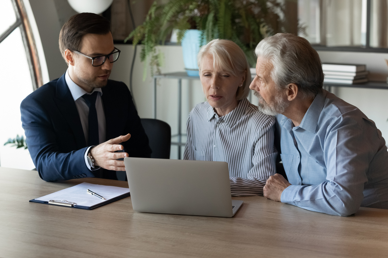 Who Can File a Zimmer Hip Lawsuit? background image