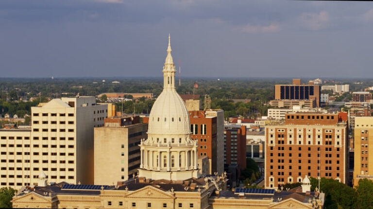 Capitol building in Lansing, Michigan